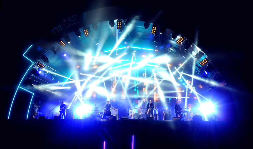 On Stage with Mumiy Troll