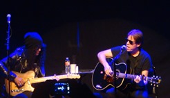 KMET THE MIGHTY MET &ldquo;ACOUSTIC FLASHBACK&rdquo; PARAQUAT KELLEY THE CANYON&nbsp;12/14/2014