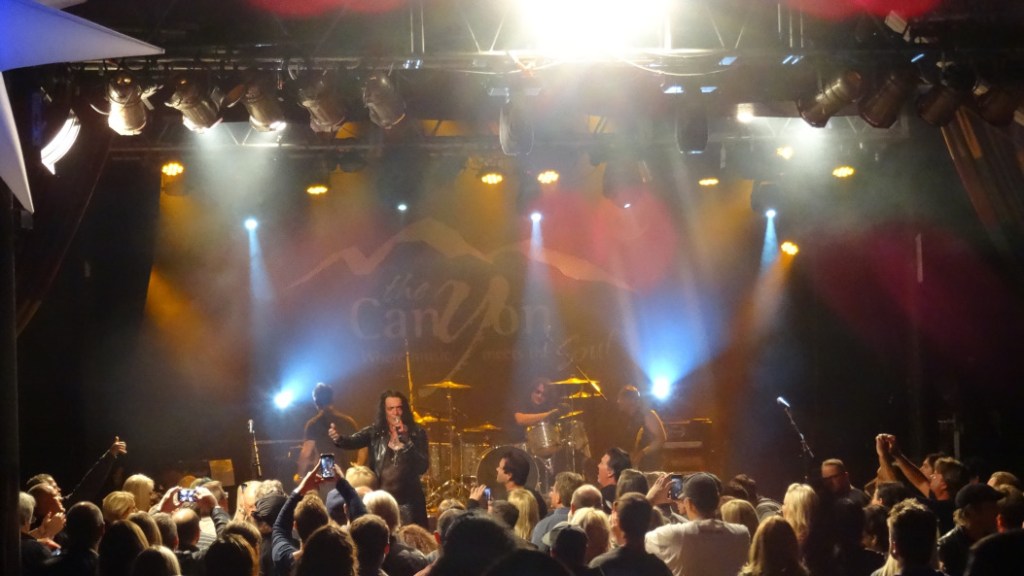 Stephen Pearcy and Gilby Clarke The Canyon Club&nbsp;5/22/2015