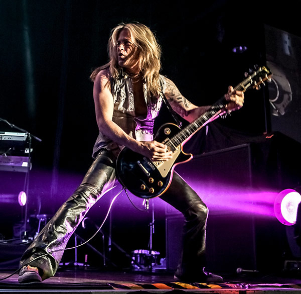 Doug-Aldrich-by-Marty-Moffat_600-2