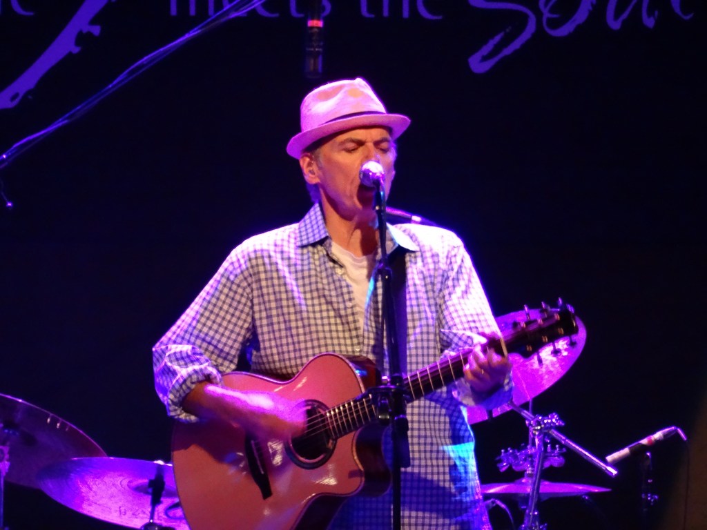 John Hiatt and the Combo with Michael-Ann Canyon Club&nbsp;9/24/2015