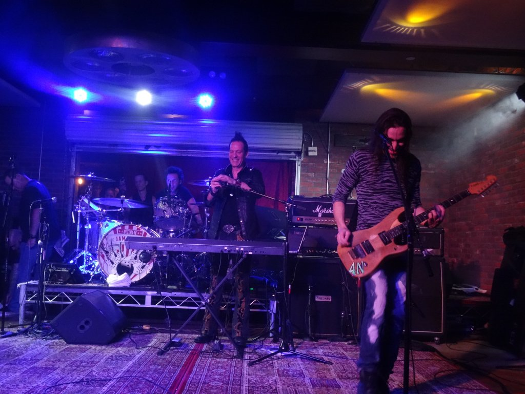 EXTREME “GET THE FUNK OUT” Multi-angle with enhanced audio ULTIMATE JAM&nbsp;39