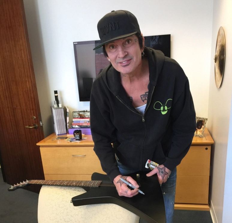 Bid on Rare Autographed Tommy Lee Schecter Diamond Series Guitar For Ovation Music Fund&nbsp;Charity