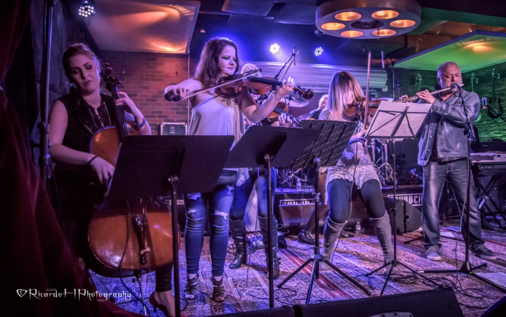 SOUNDCHECK LIVE at LUCKY STRIKE LIVE Grammy Night Photo&nbsp;Album