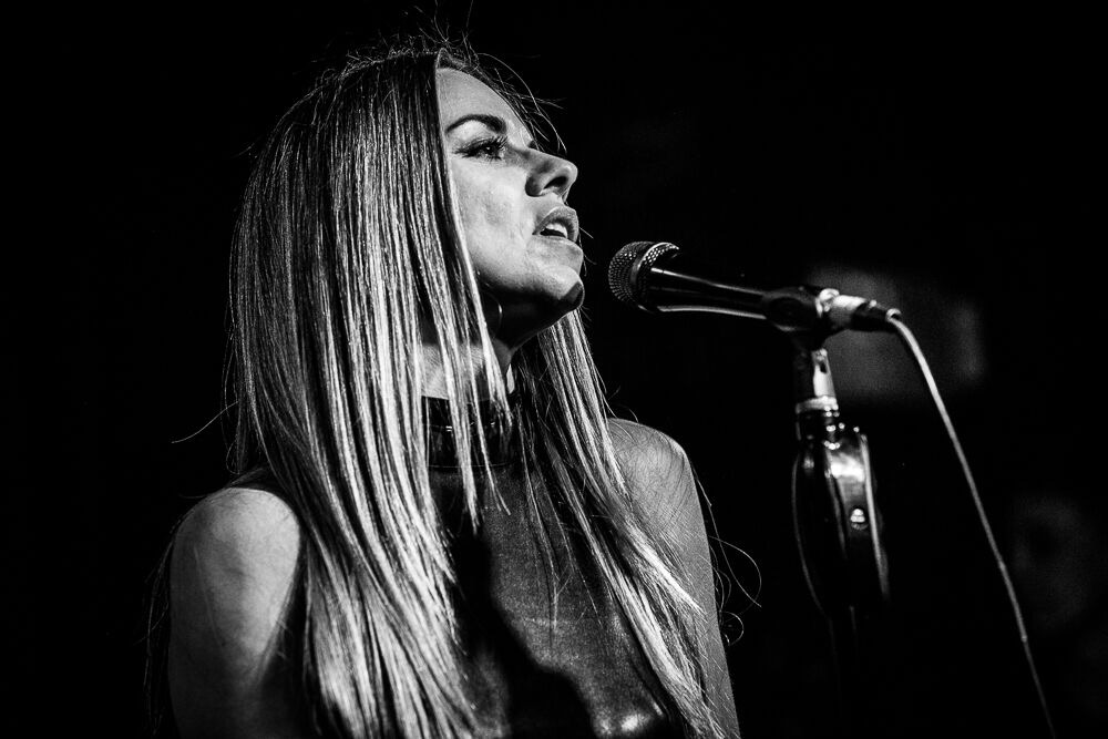 Cinzia Moniaci and the Perfect Nines at Molly Malones playing songs from EP Moon Wild April 29,&nbsp;2017