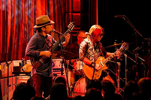 GRAMMY Award Winners Tak Matsumoto & Daniel Ho To Appear at JACCC’s Aratani Theatre in Downtown Los Angeles this Saturday, October 14,&nbsp;2017