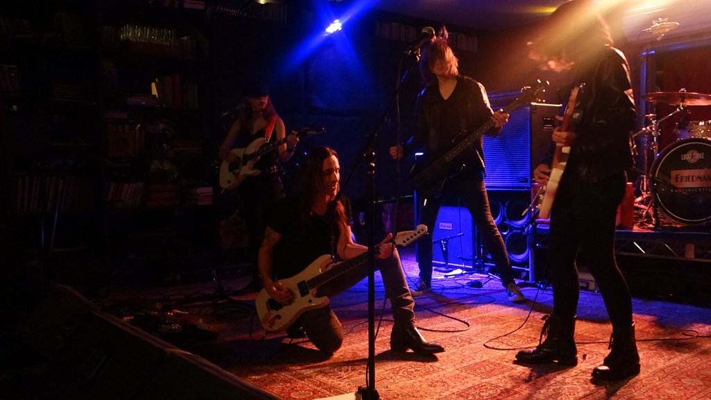 NUNO BETTENCOURT Performs “BLACK CAT” with PARAMOUNT MUSIC ACADEMY STUDENTS at LUCKY STRIKE LIVE&nbsp;3/2018