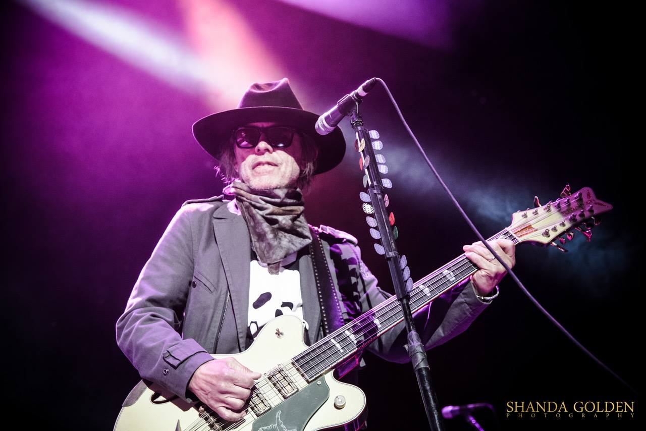 33573948_10214812761024466_579373431619846144_n