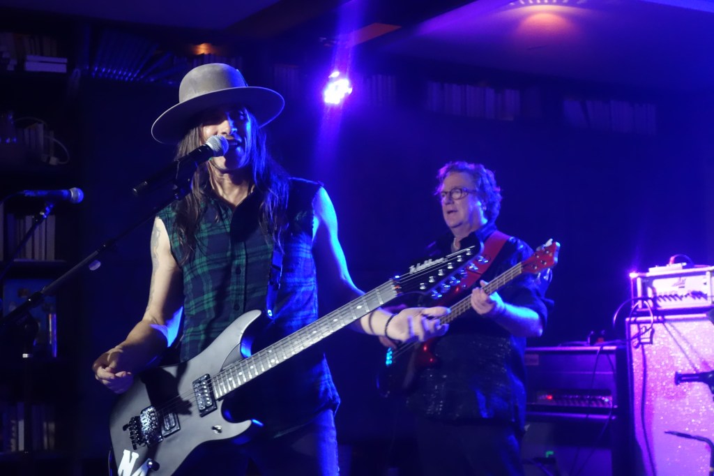 NUNO PHIL X STU HAMM Soundcheck Live Lucky&nbsp;Strike