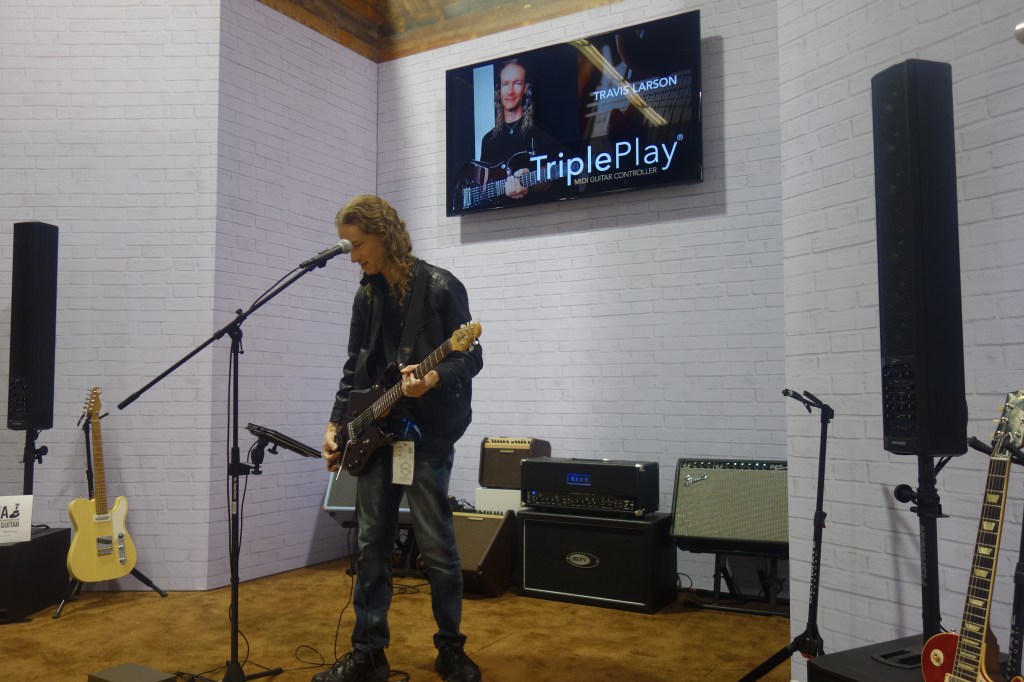 Travis Larson TriplePlay Connect Demo Fishman Booth NAMM&nbsp;2019