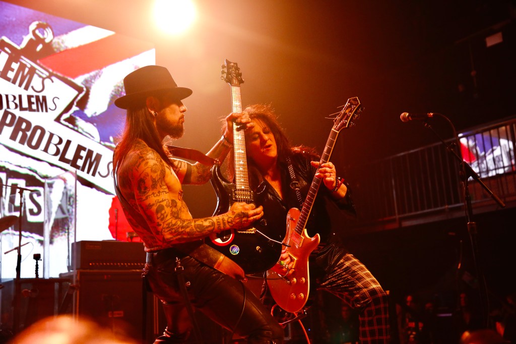 Above Ground 3 Never Mind The Bollocks The Fonda Theatre Mark McGrath Steve Stevens Franky Perez pics 12/20/2021 