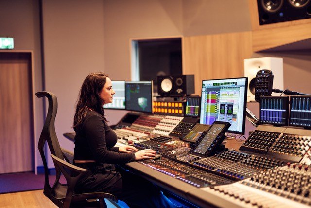 Inside the Mix With Eva Reistad Q&A with Globetrotting Mixing&nbsp;Engineer
